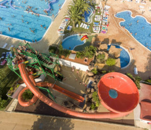 Camping Amfora - Espacio acuático - Toboganes y las 4 piscinas