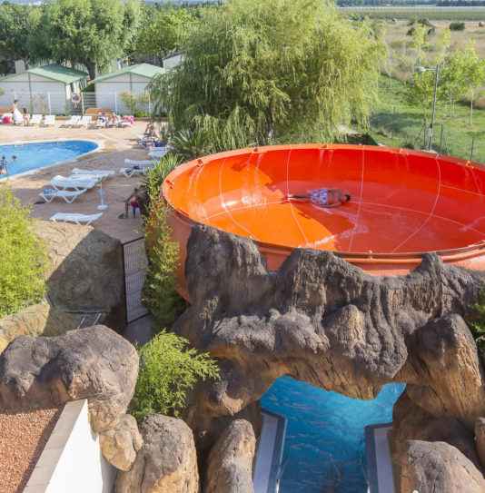 Camping Amfora - L\'espace aquatique - Toboggan \"Volcano Twist\"