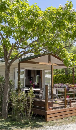 Camping Amfora - Hébergements - Location de bungalows Premium