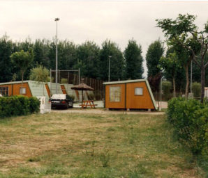 Càmping Amfora - Història del càmping - Allotjaments en els anys 1980